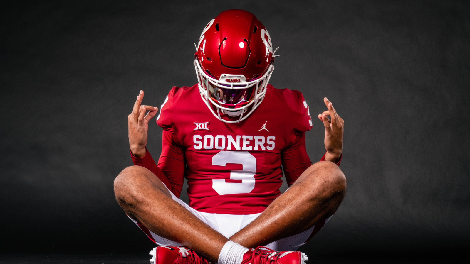 Frisco Emerson FourStar QB Michael Hawkins Jr. commits the Oklahoma